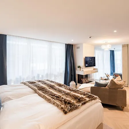 Mirabeau Etoile 호텔