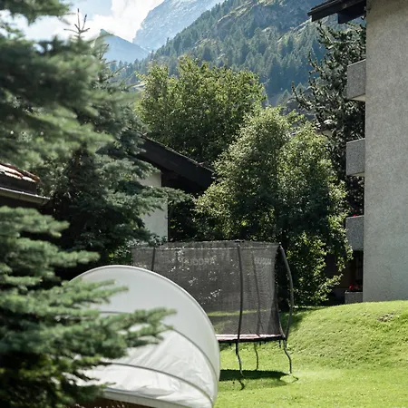 Mirabeau Etoile Hotel 4*