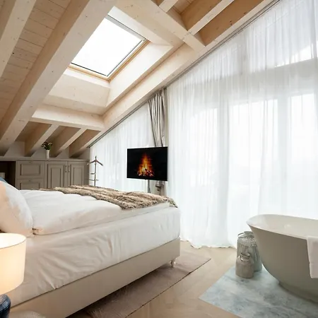 Mirabeau Etoile Otel