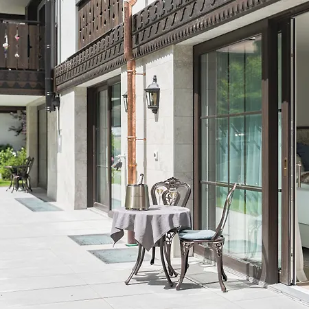 Mirabeau Etoile Hotel 4*