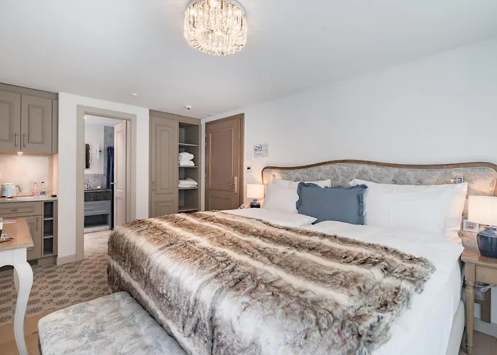Mirabeau Etoile 4*